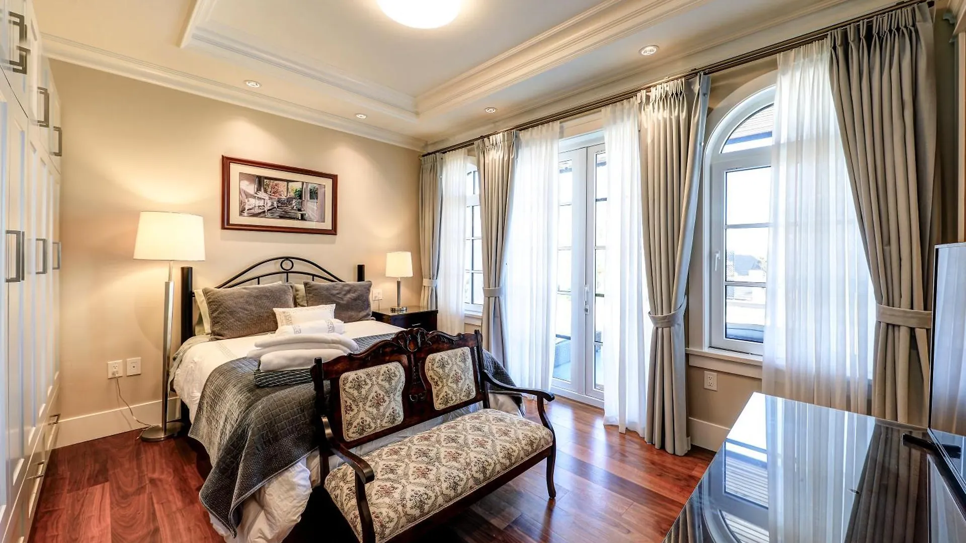 Bed & Breakfast Richmond Retreat, Private Rooms With Ensuite Bathrooms