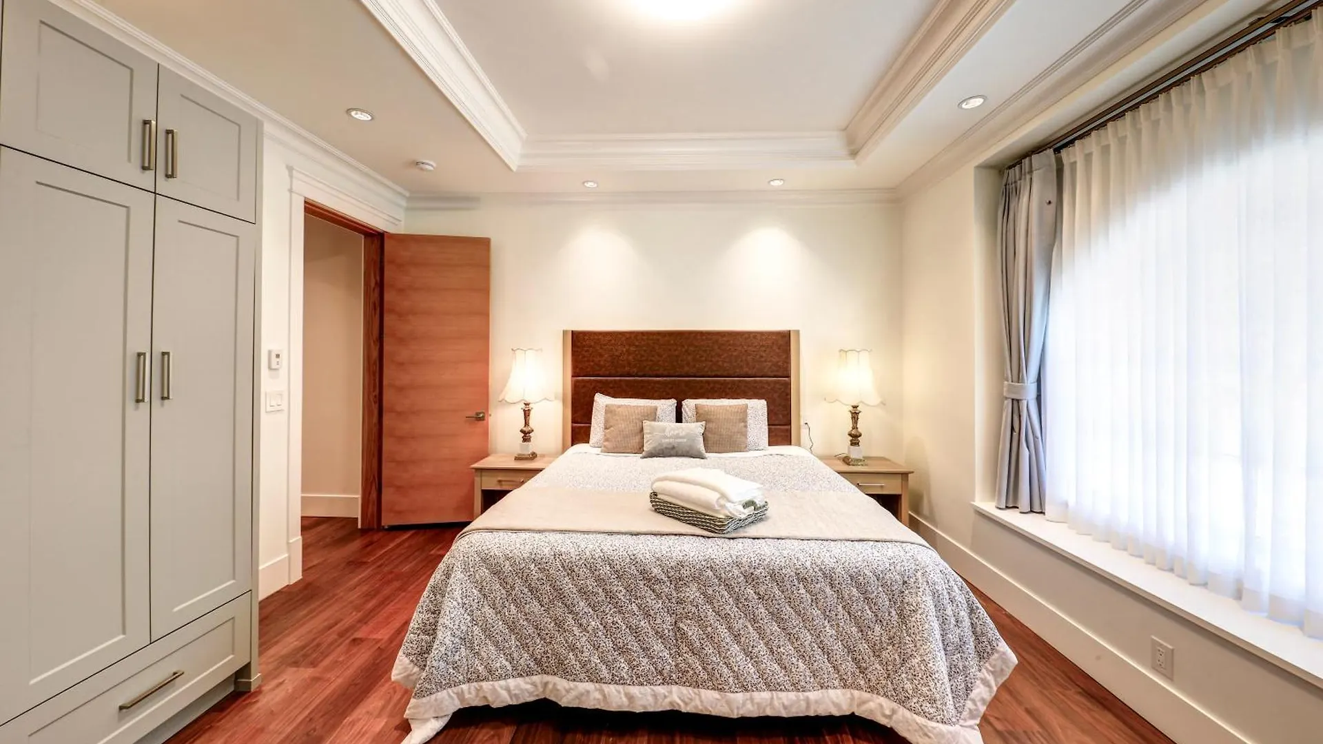 Richmond Retreat, Private Rooms With Ensuite Bathrooms Bed & Breakfast
